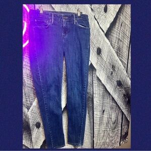 Levi's Women's Dark Blue Skinny Jeans